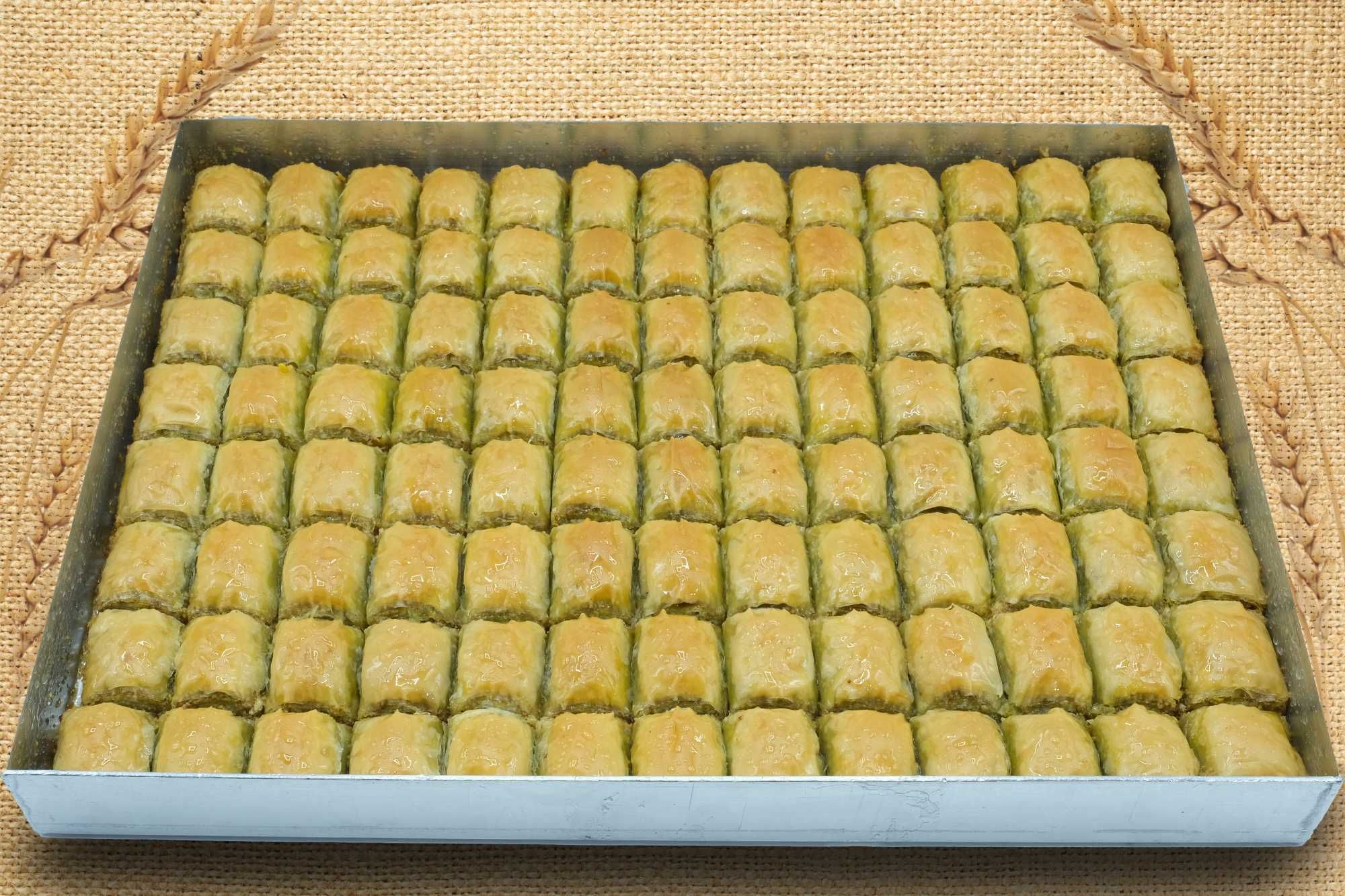 Fıstıklı Mini Özel Baklava