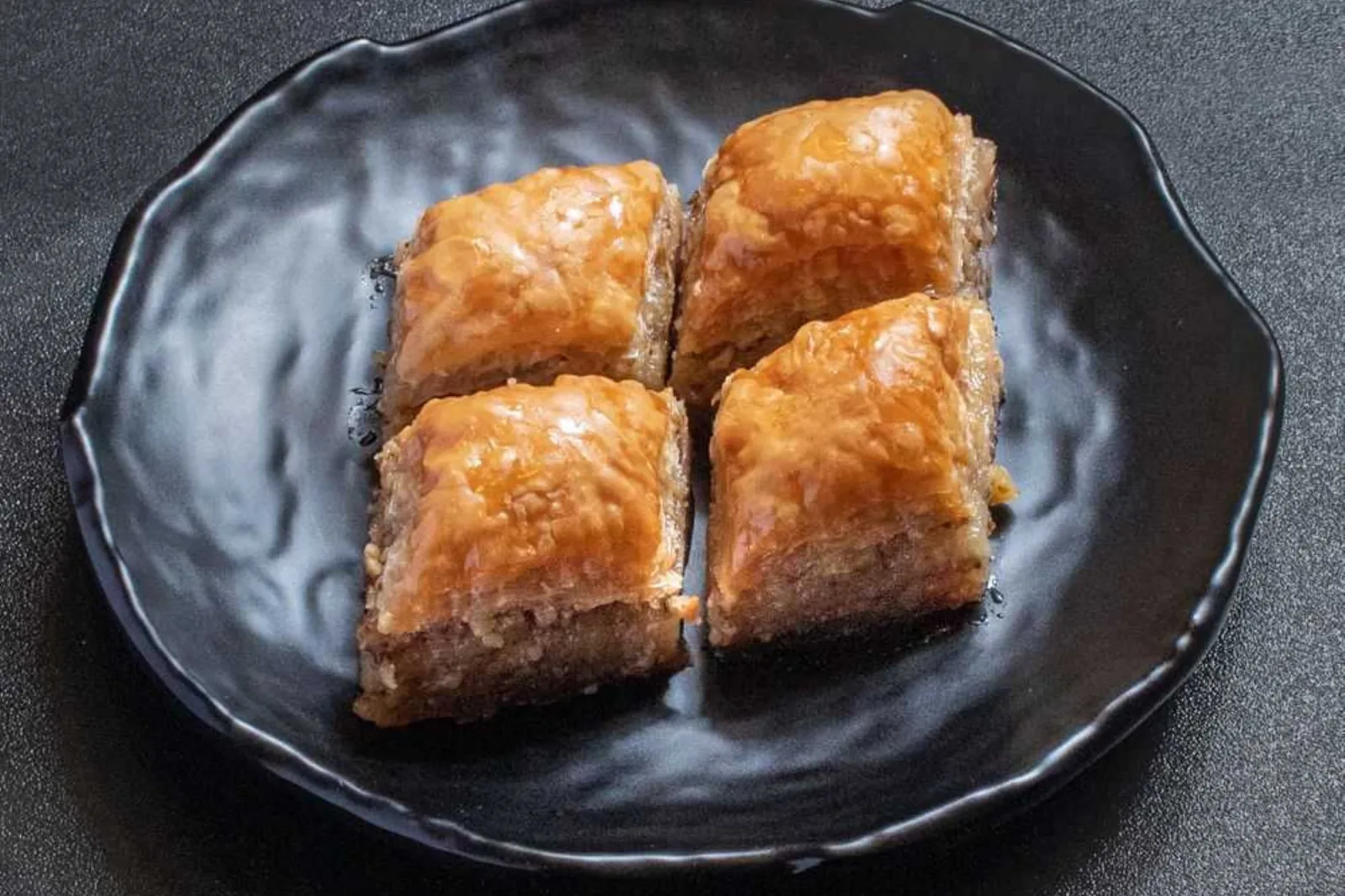 Cevizli Ev Baklavası