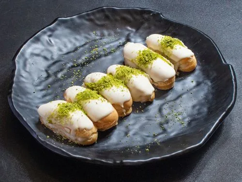 Beyaz Çikolatalı Ekler (5 Adet)